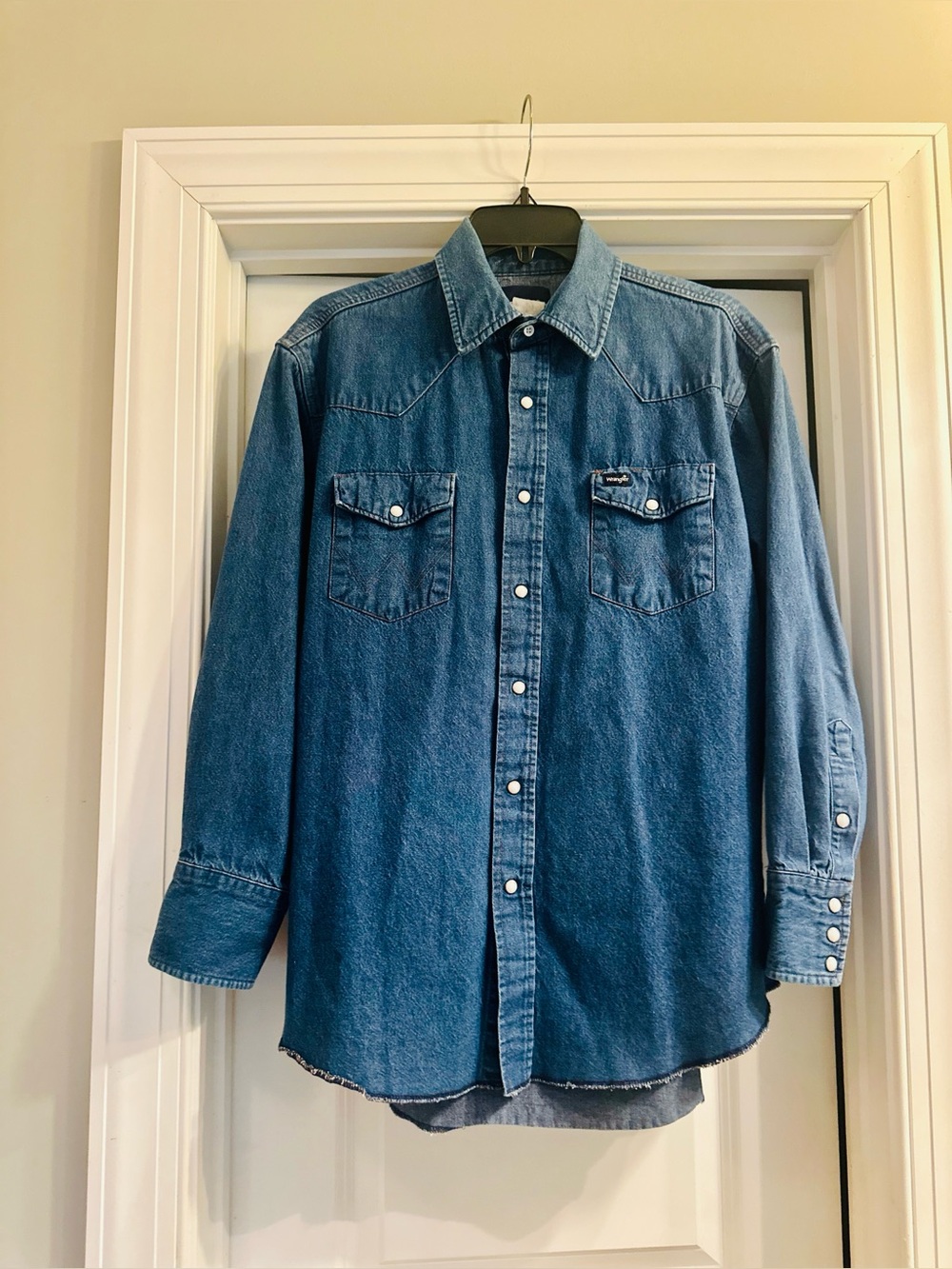 VTG Y2K Wrangler Denim Western Pearl Snap "Cowboy Cut" 100% Cotton USA
